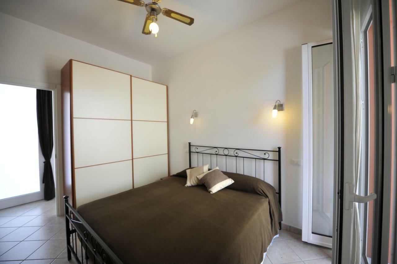 Agriturismo La Tuffatrice インペリア エクステリア 写真